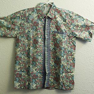 NWOT Men Indonesian Batik Short Sleeve Size L